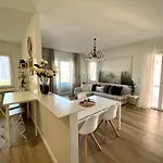 Apartment Family 2 Livin' Sirmione Flats *
