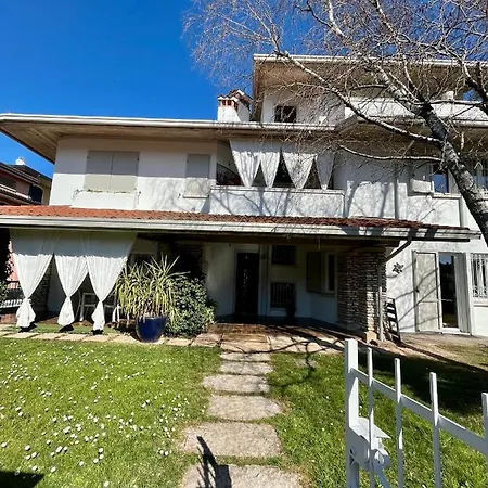 Family 2 Apartment